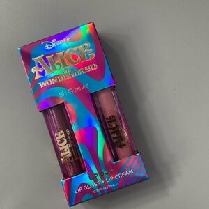 🎉HP🎉New Sigma Disney Mad About Lippies Set Lip Gloss & Lip Cream